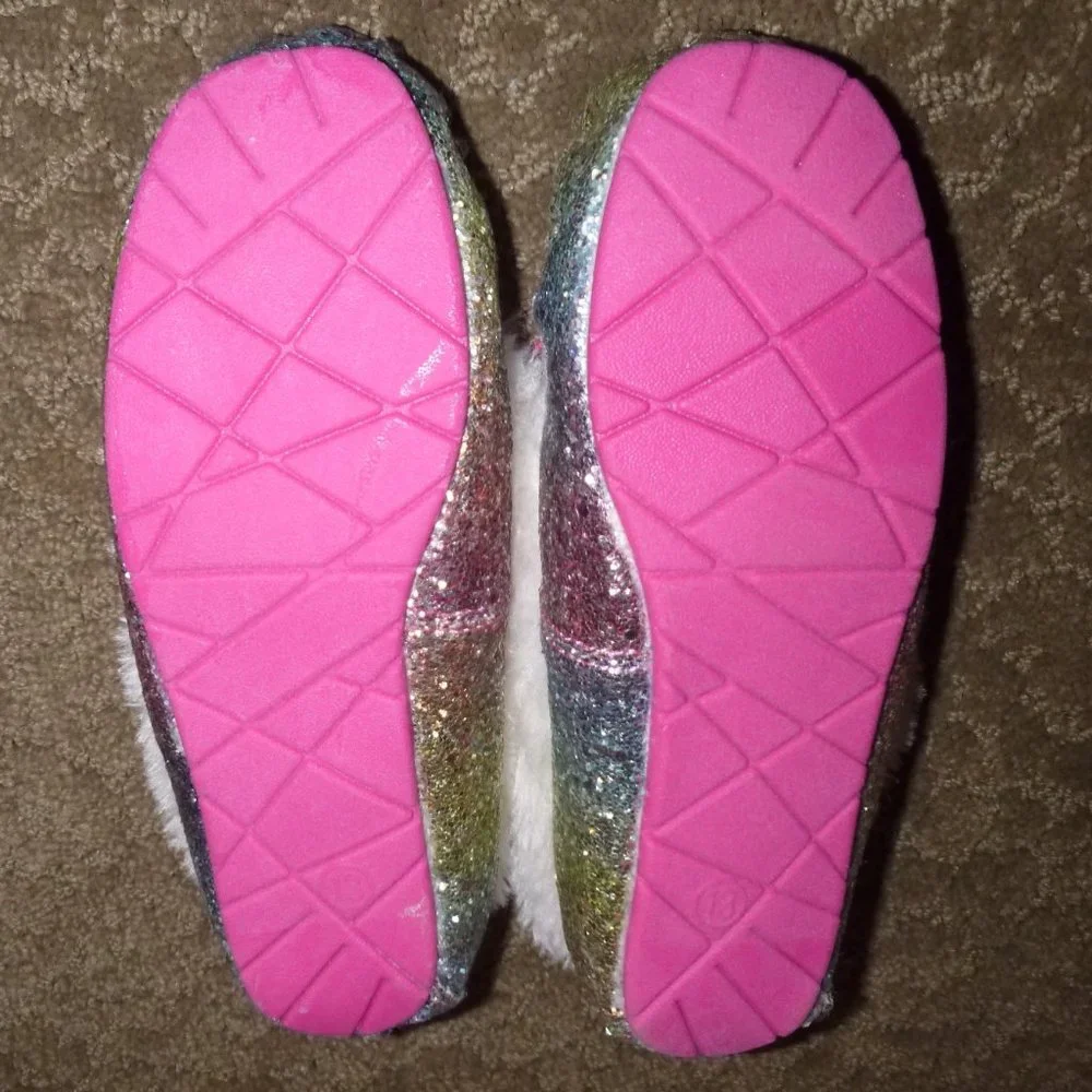 Baby Toddlers Girls Falls Creek FUR & GLITTER Moccasin Slippers Size 6  NWT